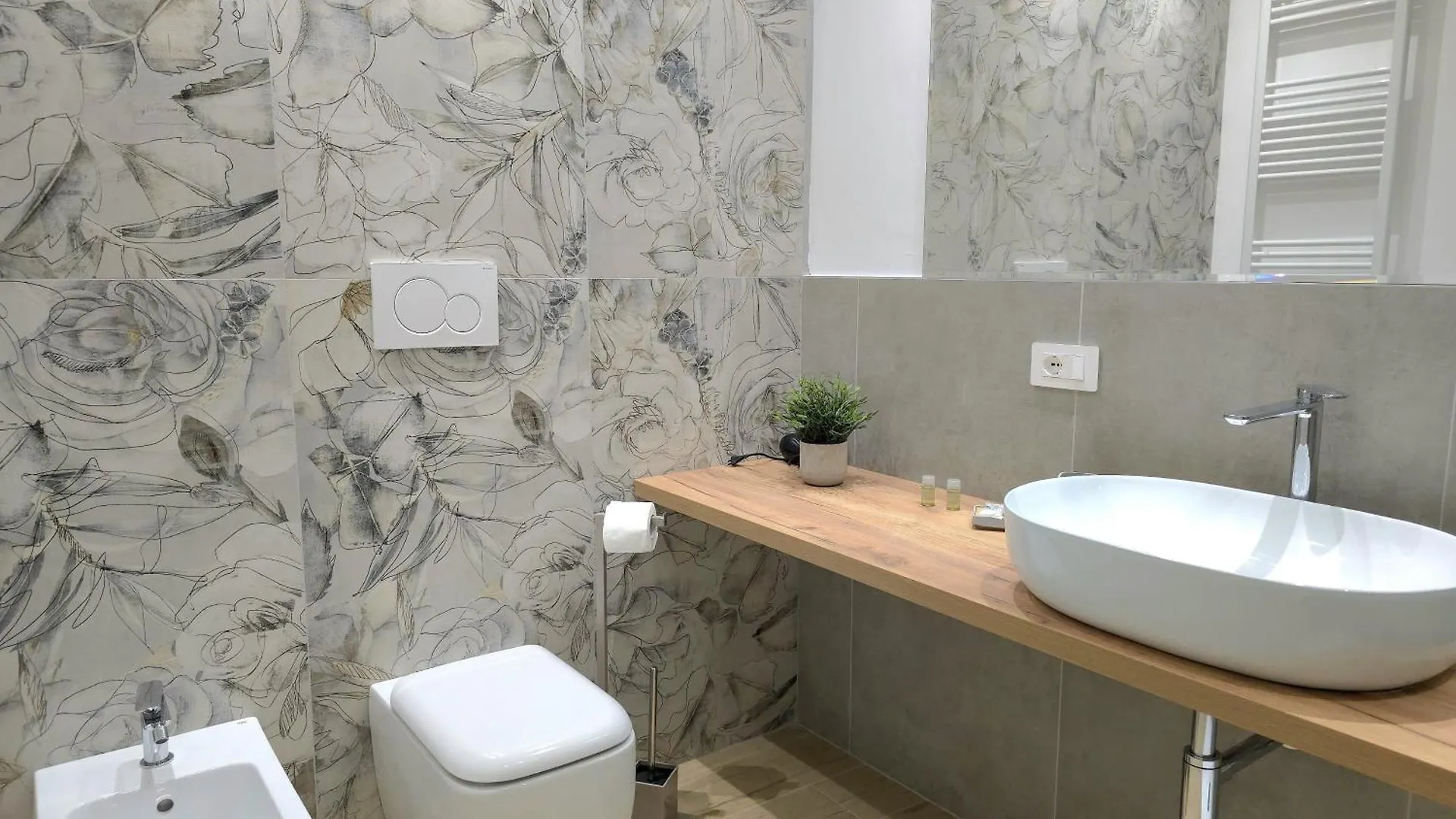 Rose Suites - Bari Stazione